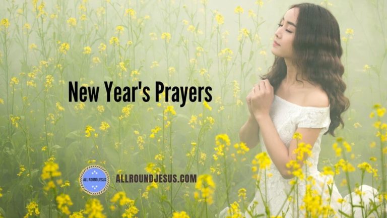 11 New Year's Prayers to Begin with Favour and Blessing